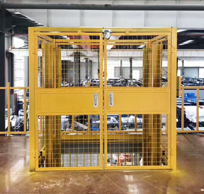 武威智能导轨式升降机亮相